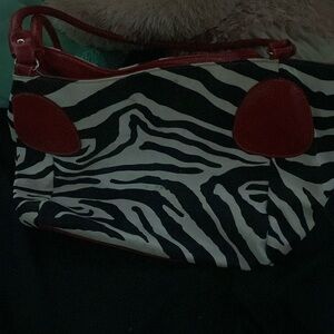 I really don’t know just want to sell the sufft I don’t need